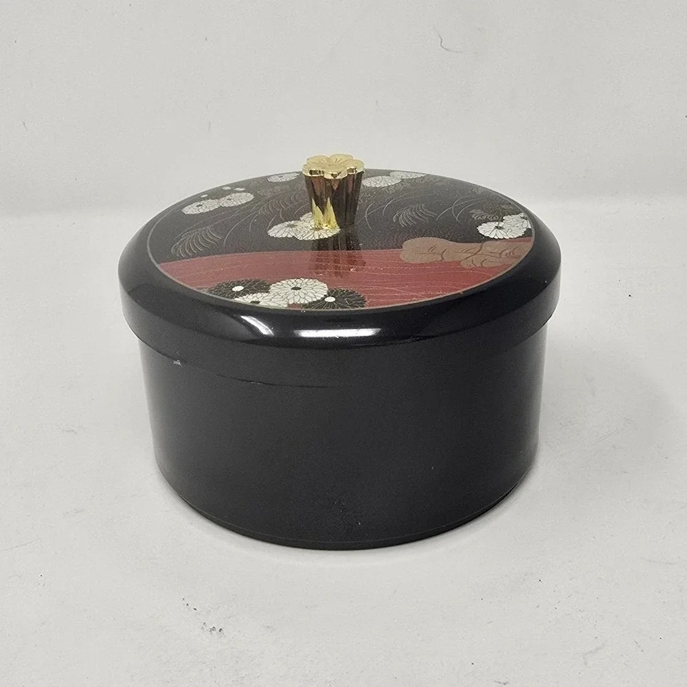 Vtg Japanese Maki-e Lacquer trinket box black‎ round lidded floral